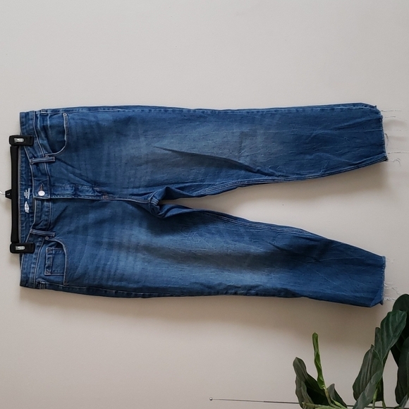 Old Navy power slim straight jeans, high rise, medium wash, raw hem, size 16 - Picture 1 of 7